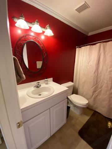 Trendy 2Bed 2 Bath Villa In The Village With King Bed ローリー エクステリア 写真